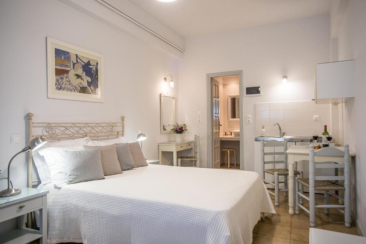 Nautilus Apartments Páros 外观 照片