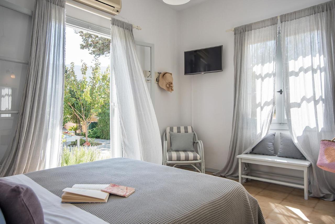 Nautilus Apartments Páros 外观 照片